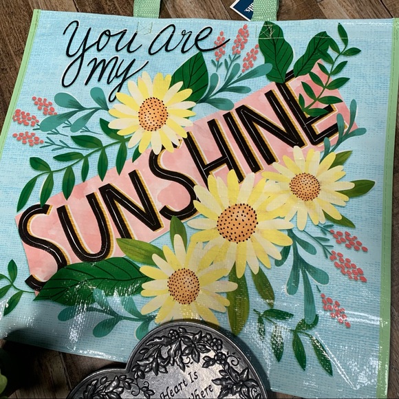 🌺Special Mom bundle! 🌸🦋 - Picture 8 of 12